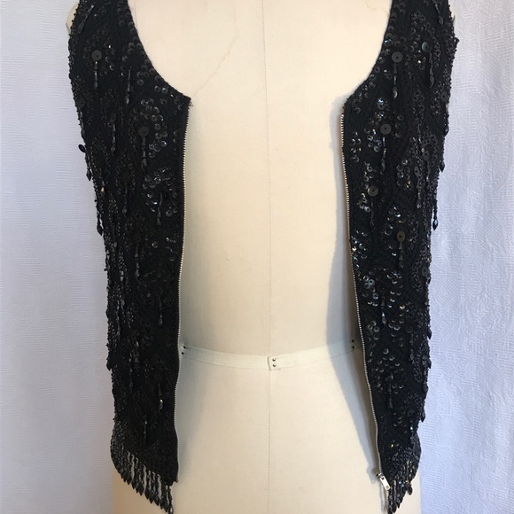 Vintage 50’s/60’s black beaded sleeveless sweater - Picture 5 of 8